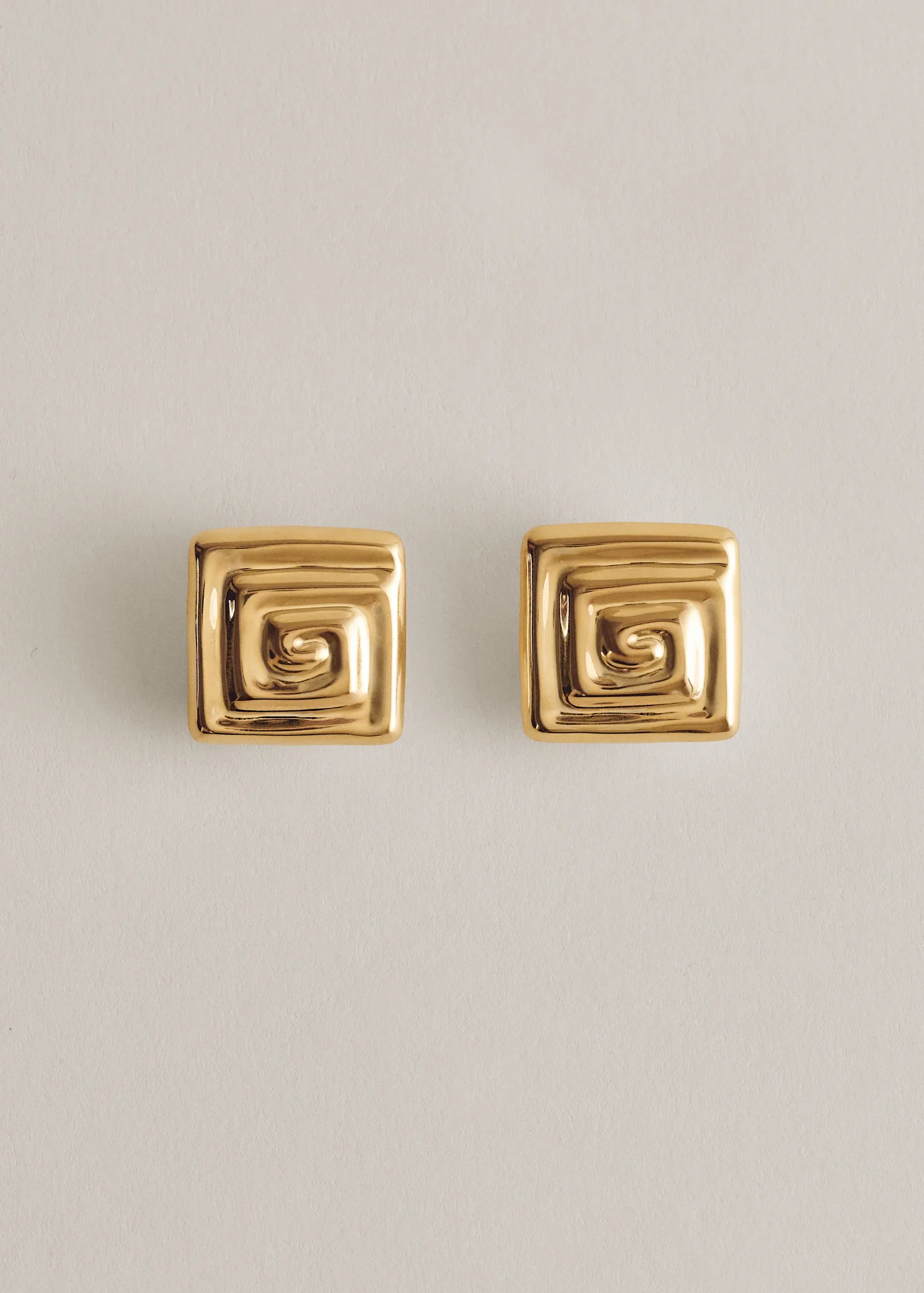 Uzu Mid Square Earrings - Gold
