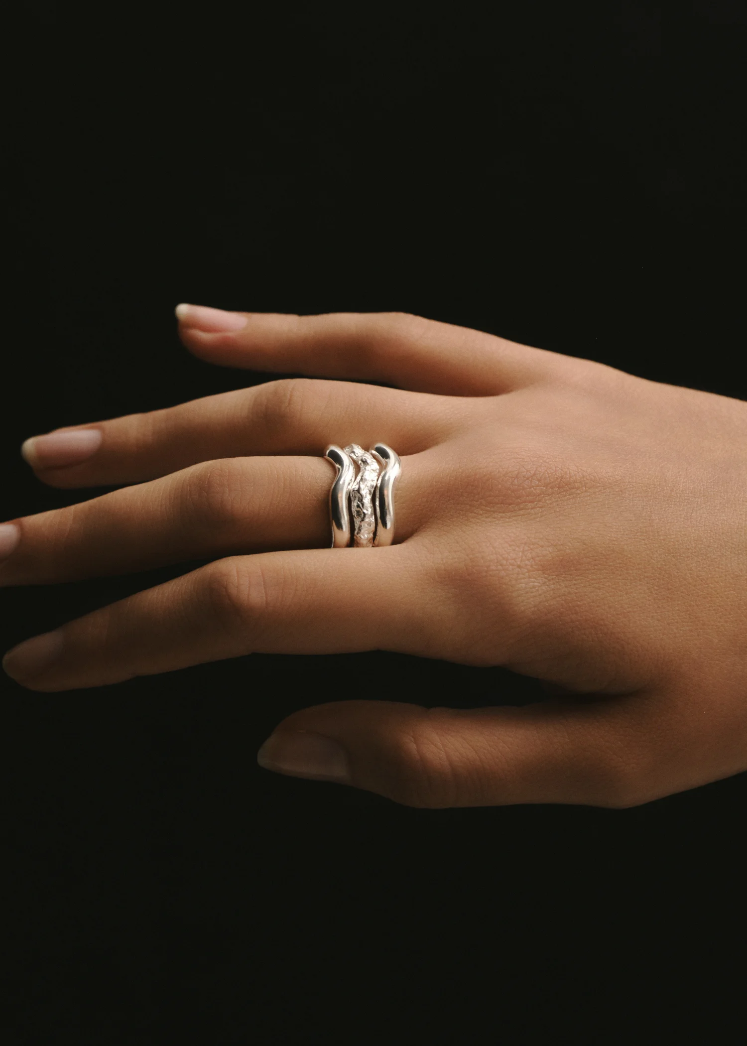 Aurea` Thin Ring Set 4